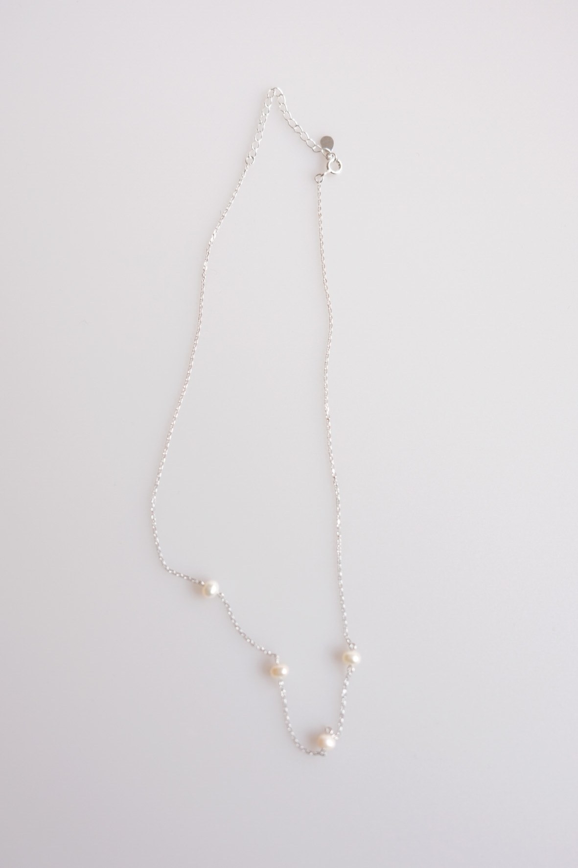 Mini pearl silver necklace