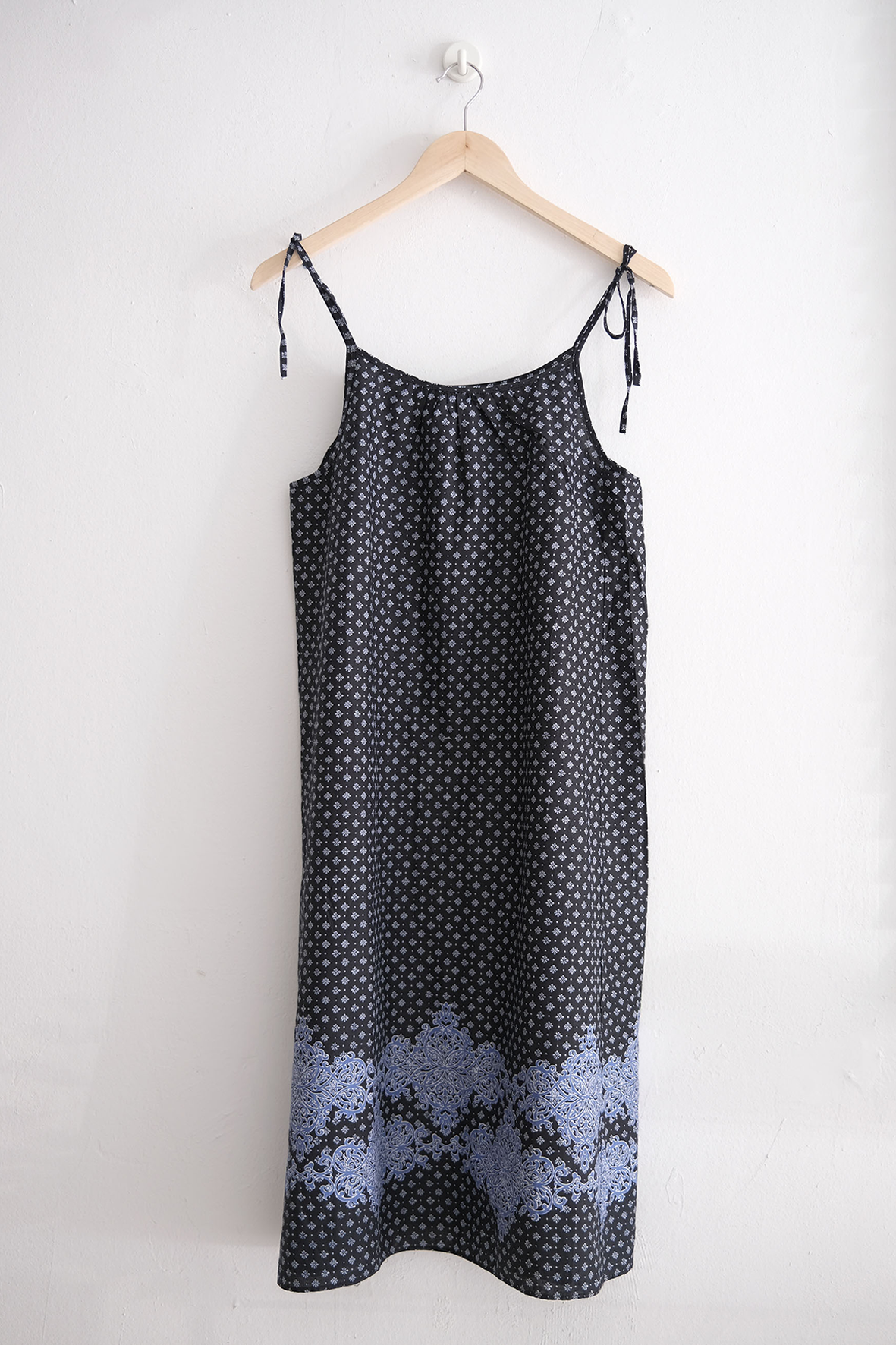 [vintage] Navy pattern sleeveless dress